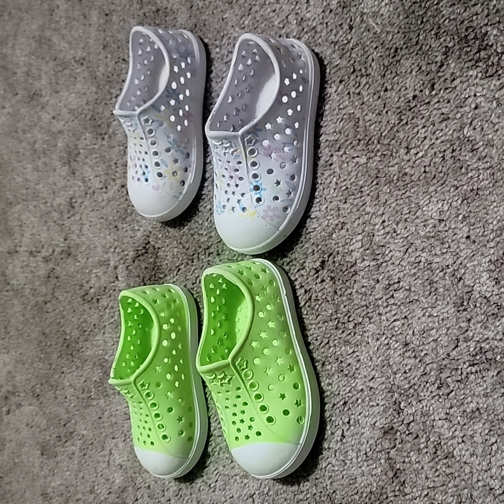 Toddler girl slip on shoes
